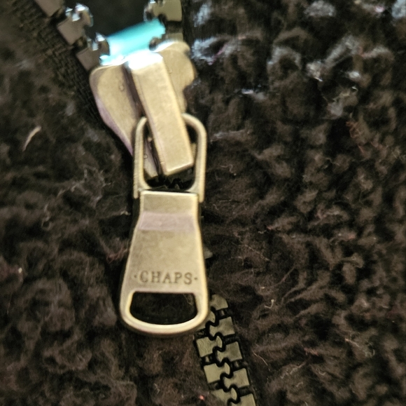 Chaps womens fleece vest size M Red Buffalo Check - Picture 7 of 9